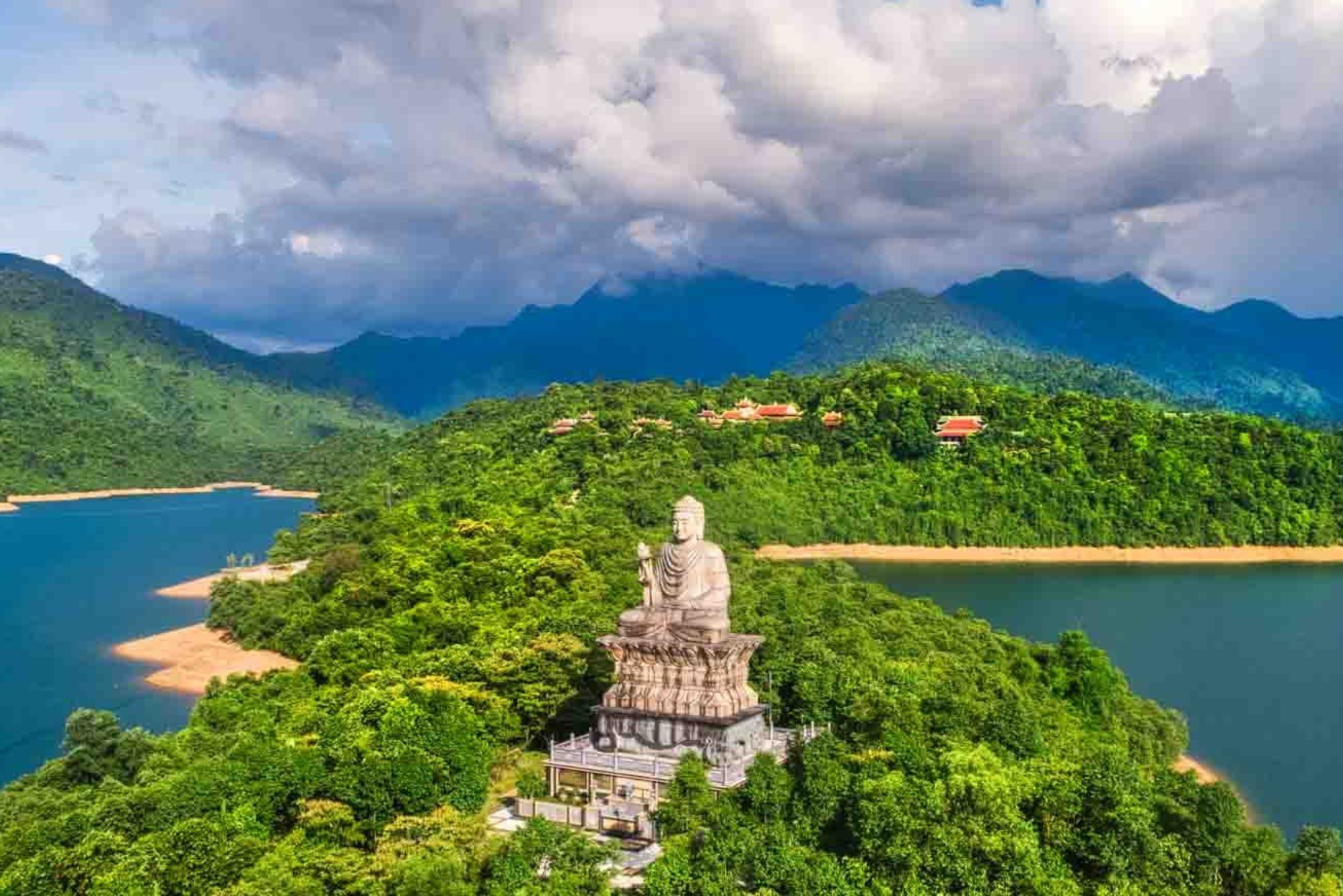 Bach Ma National Park Trek & Lunch Day Trip form Da Nang
